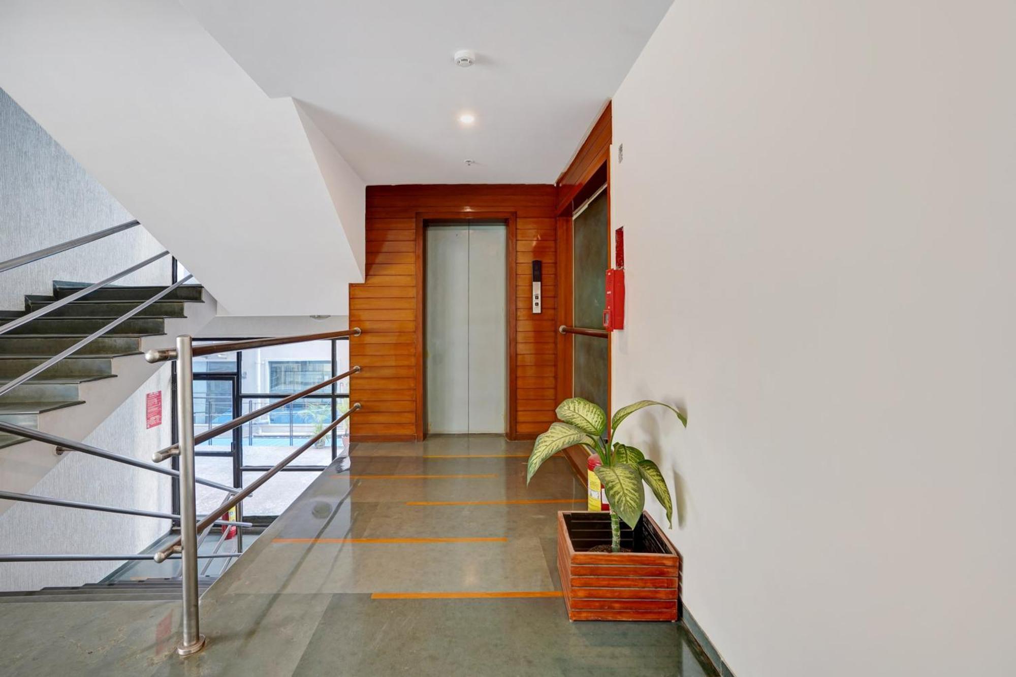 Astra Hotels & Suites - Marathalli Bangalore Esterno foto