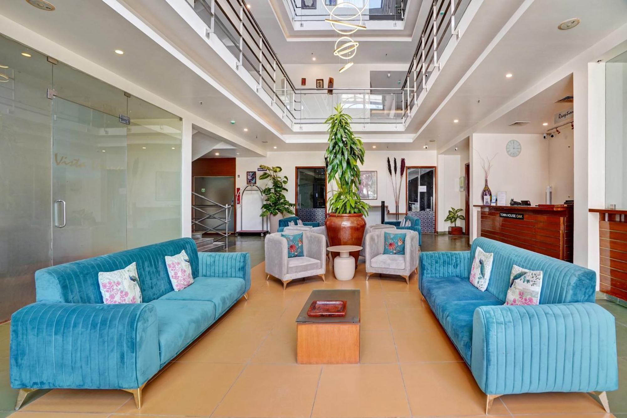 Astra Hotels & Suites - Marathalli Bangalore Esterno foto