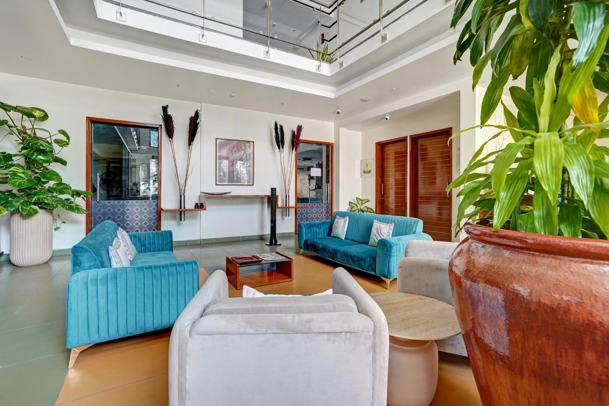 Astra Hotels & Suites - Marathalli Bangalore Esterno foto