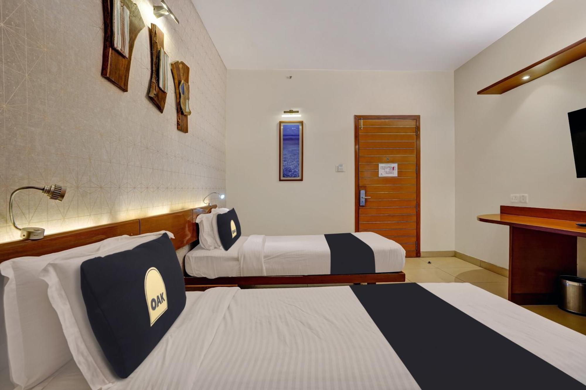 Astra Hotels & Suites - Marathalli Bangalore Esterno foto